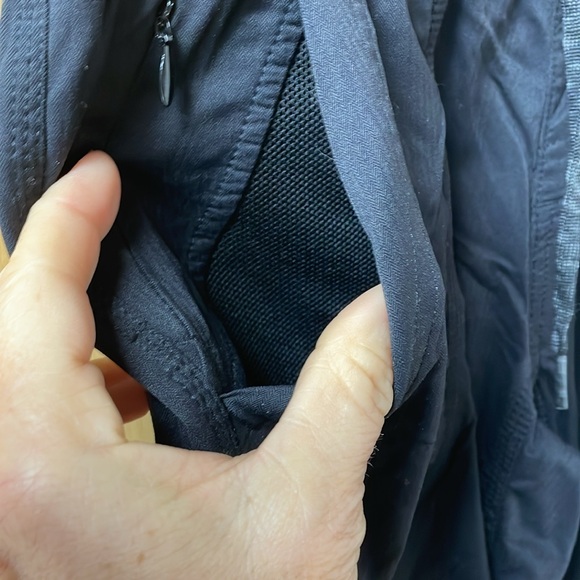 North Face woman’s XS pant - Picture 10 of 12